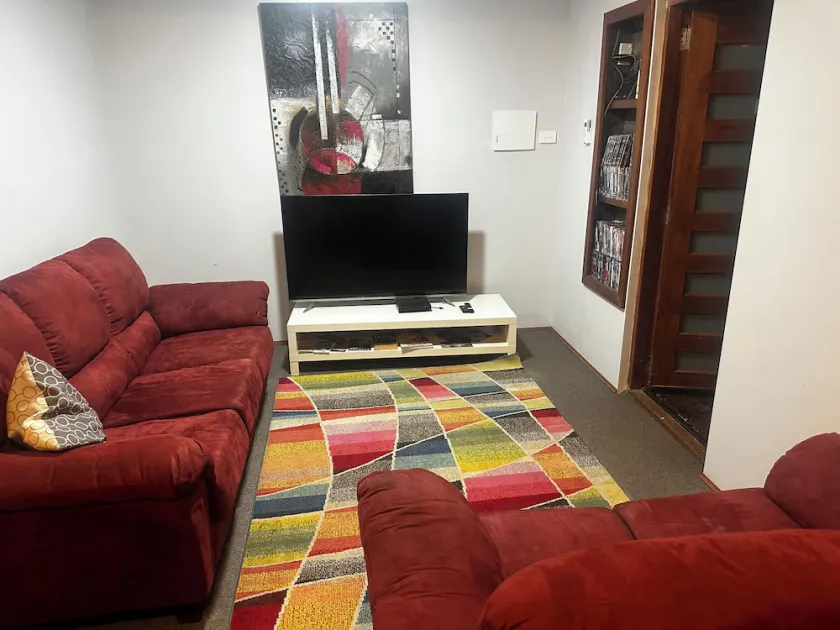 Quaint Flat, near hospitals, Very central, internet - Image 1