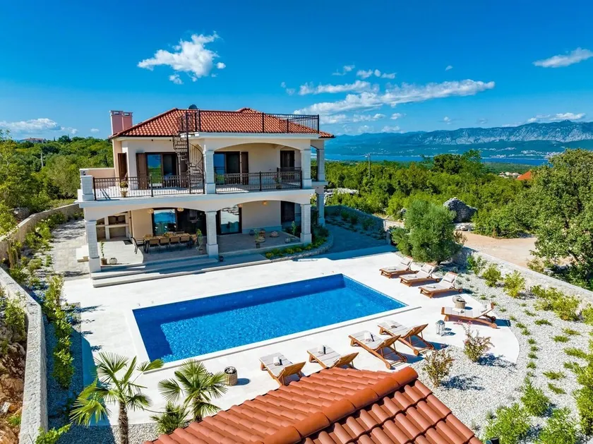 Luxury Villa Glabrova with pool and sauna near the sea on Krk island - Image 1