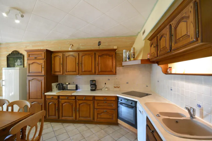 Agréable maison, piscine privée, jardin ombragé - Image 1