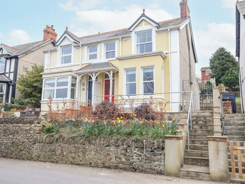 WESTFIELD, family friendly, country holiday cottage in Conwy - Image 1