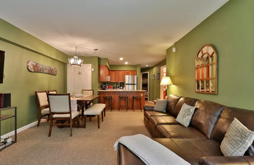 The Pico Escape- 3BR 2BA Ski On Ski Off at Pico Mountain, Close to Killington, condo - Image 1