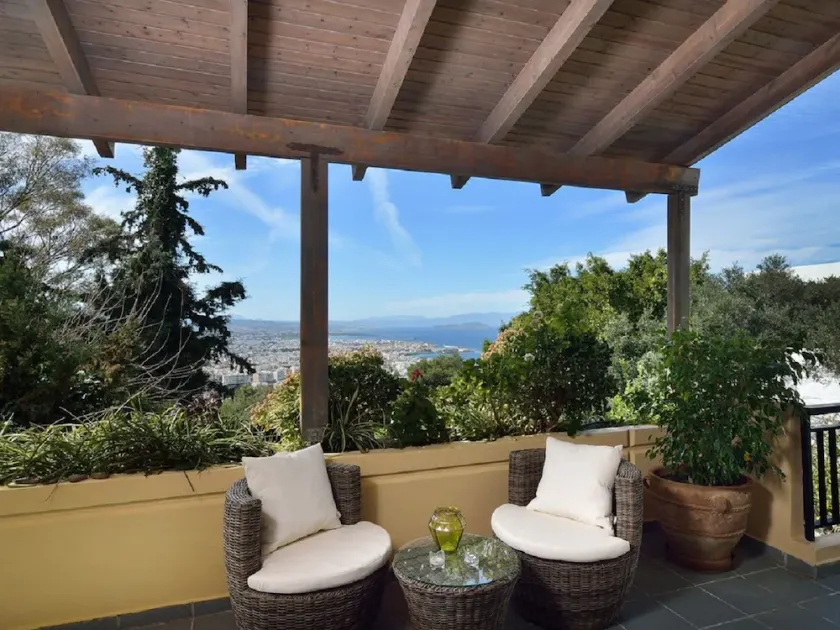 Villa Labro - Image 1