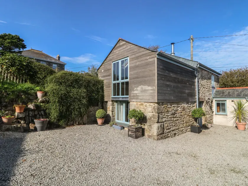 Hay Loft - Image 1