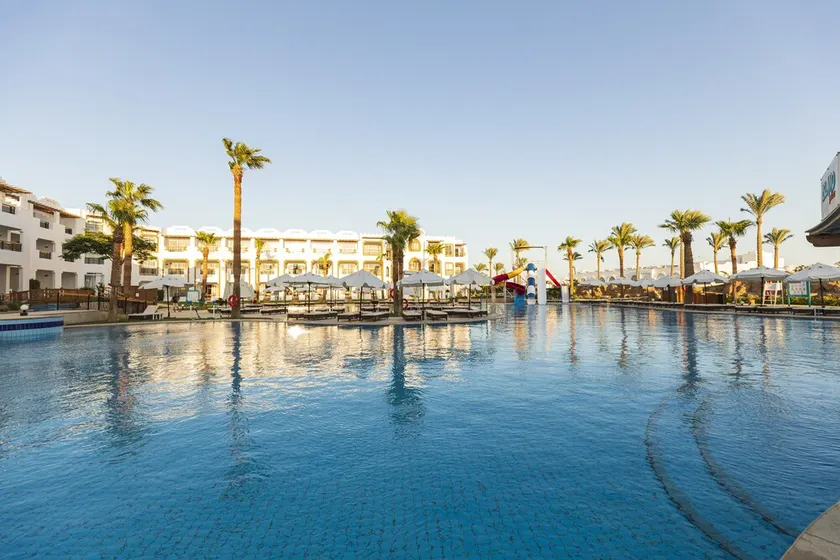 Sunrise Remal Resort - Image 1