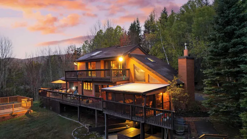 Secluded Retreat w/ Pool, Hot Tub, Fire Pit, Views Windham Mountain House - Image 1