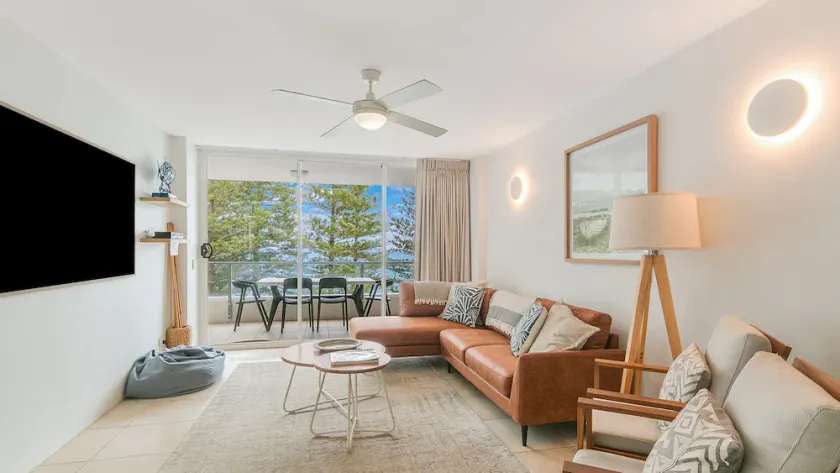 Rainbow Pacific Unit 20 - Image 1