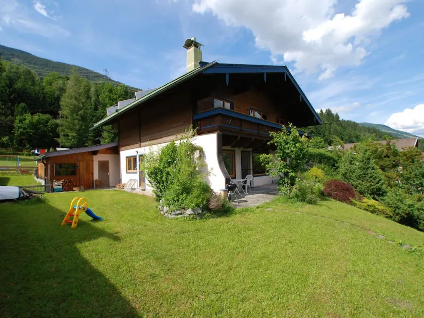 Chalet in Neukirchen near Ski Wildkogel - Image 1