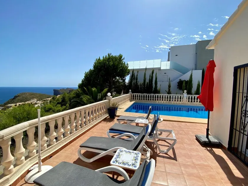 Voll ausgestattete schöne Villa mit privatem Pool, Garten und Grill - Image 1