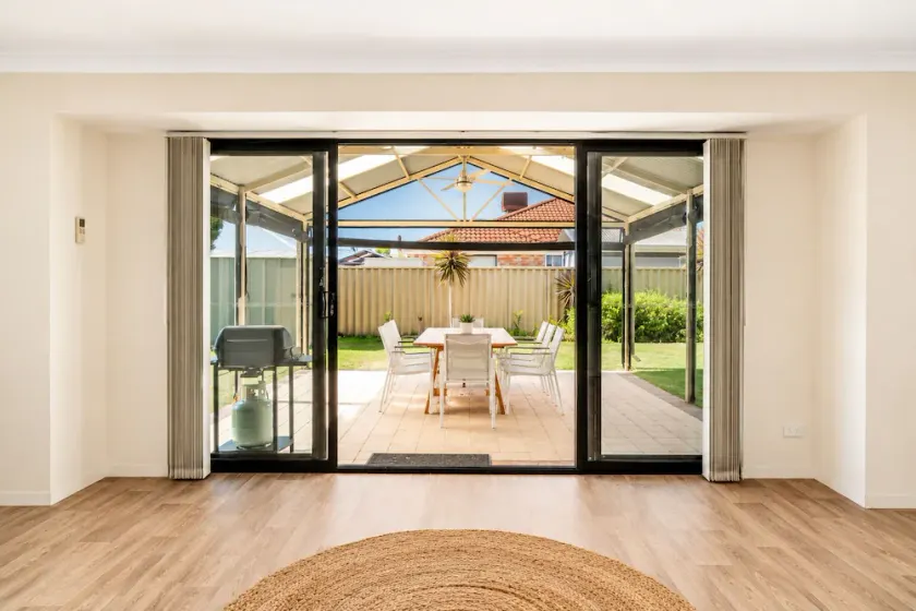 Sandpiper House - Image 1