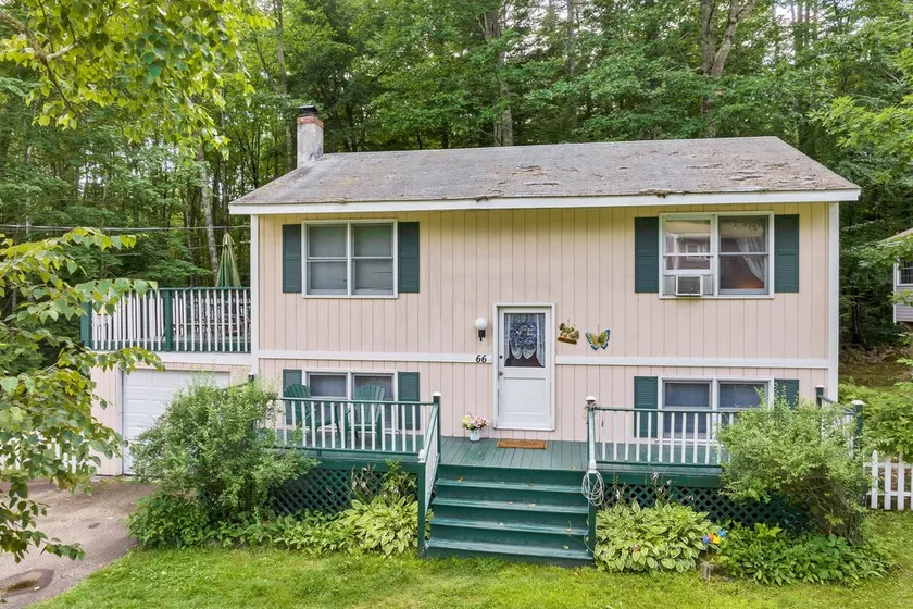 Patrician Shores Winnipesaukee Water Access Home Sleep 10 - Image 1
