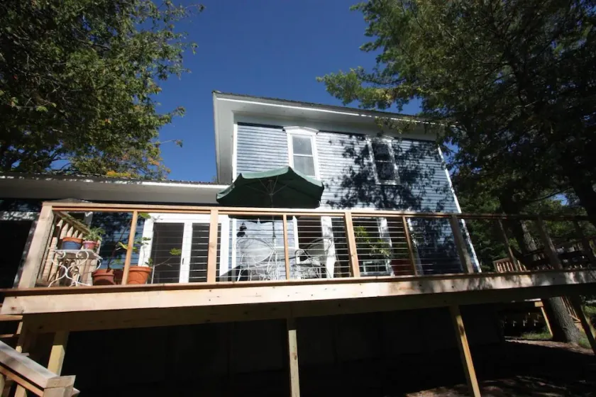 Stewarts Folie am Lake Charlevoix - Image 1