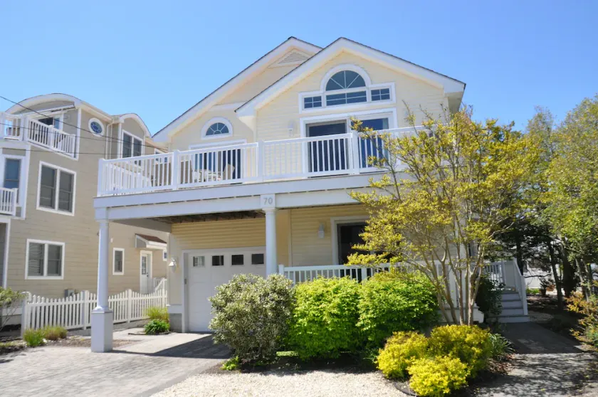 Sea Shore Home! Steps away from beach, boardwalk and entertainment. - Image 1