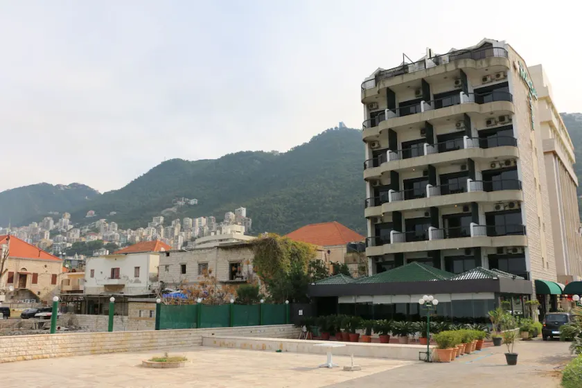 Best Location ever in Jounieh - Image 1