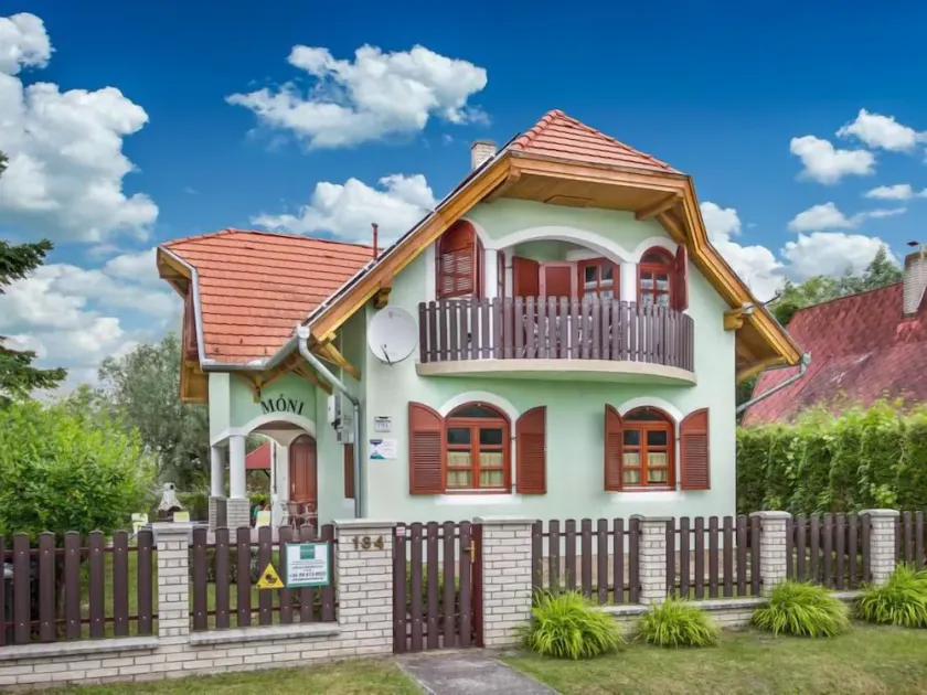 Vacation home Green by Interhome - Image 1