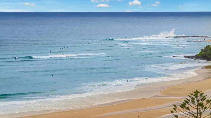 Points North 12-75 - Beachfront Coolangatta with Spectacular Views! - Image 1