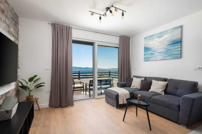 Four Bedroom Apartment - Image 1