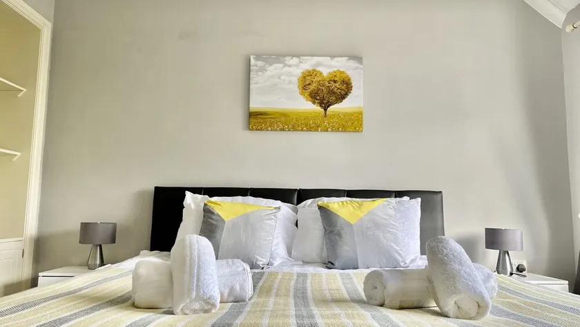 Lovely Serene View - Image 1