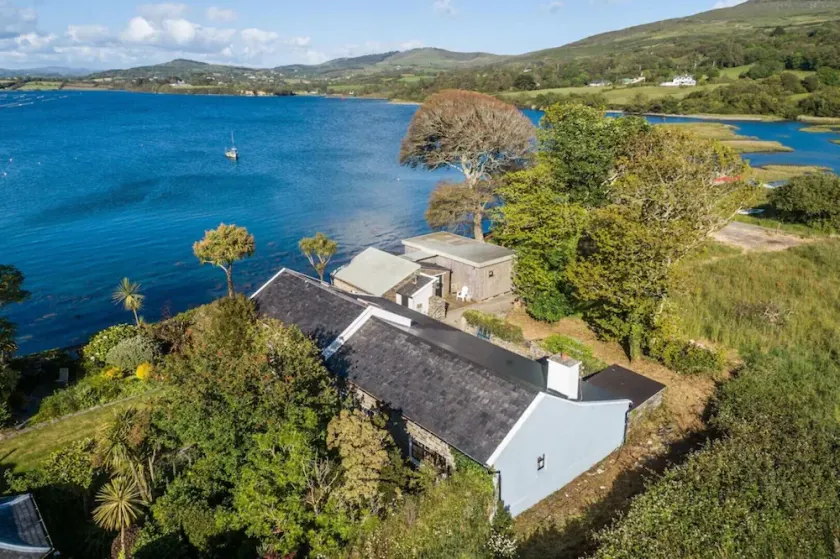 Mulroe Cove - The Boathouse, Fisherman's Lane - Image 1