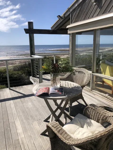 Lady Bay Beach Stay - Image 1