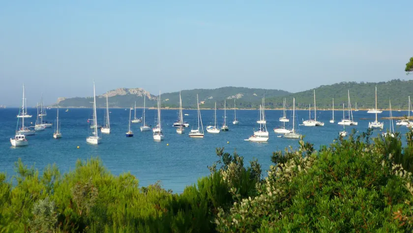 \"3-room duplex, 53 m² in the heart of the village, possibility of a sailing escap\" - Image 1