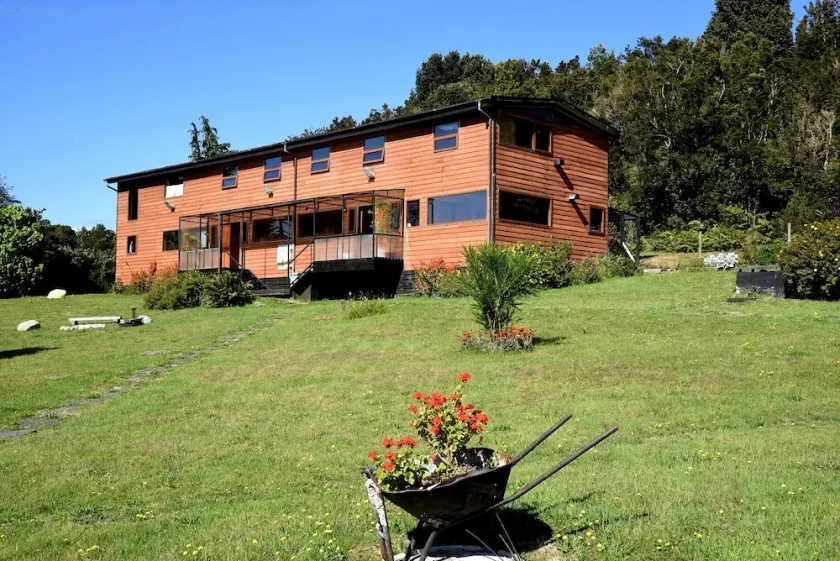 YOUR PLACE IN THE AUSTRAL ROAD - Image 1