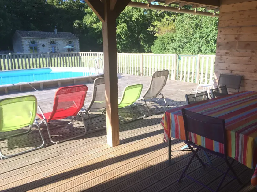 Restored character house in a park with private heated swimming pool - Image 1