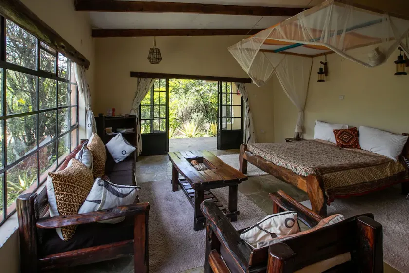 Punda Milias Lodge - Image 1