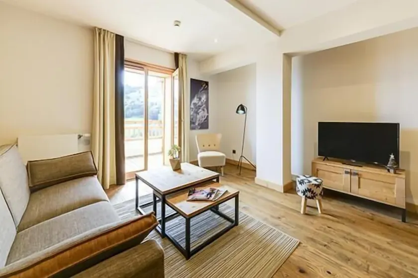 Wifi, swimming pool, sauna, hammam, terrace, balcony, tv, ski locker, 70-80m², Combloux - Image 1