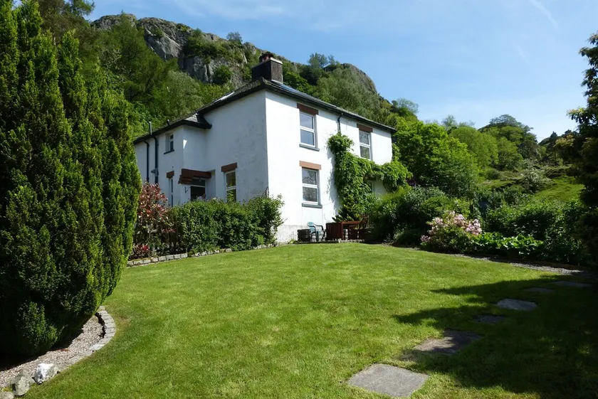 A delightful country house set in the heart of Lakeland - Image 1