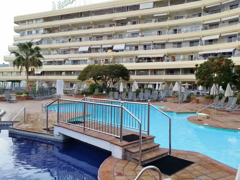 Appartement hôtel 1 chambre à Costa Adeje, à quelques minutes à pied de la plage, des magasins et des restaurants - Image 1