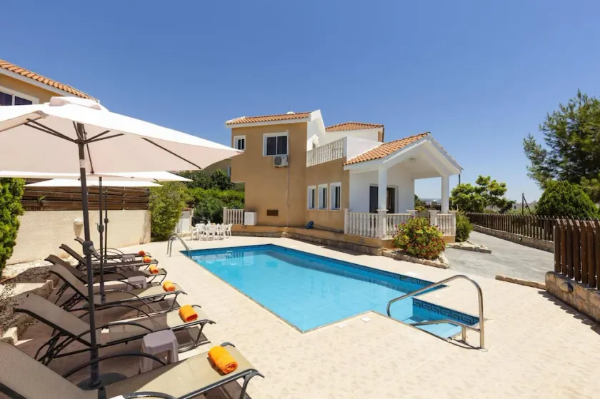 Villa Camelia by Villa Plus - Image 1