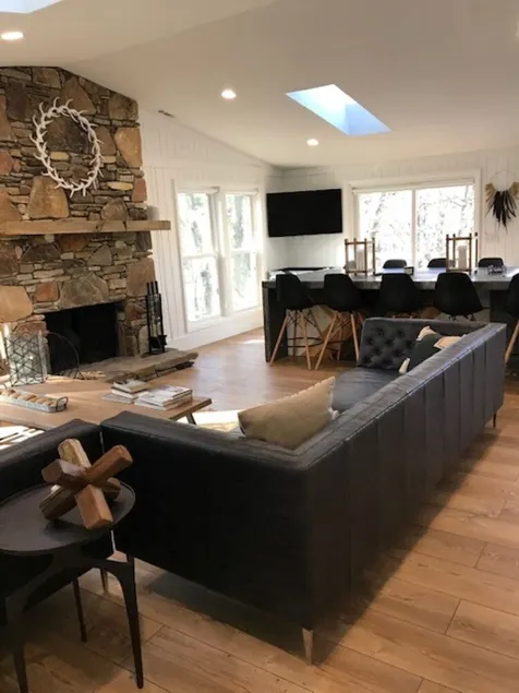 Chic Modern Mountain Cabin 220 ft of Waterfront, Dock, AC, Sleeps 12 - Image 1
