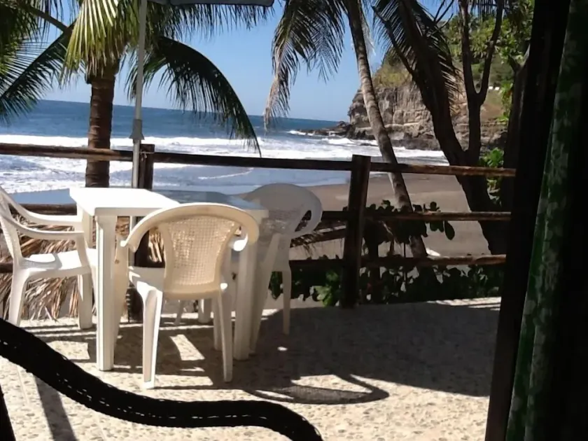 Small Hideaway on a Romantic small Private Beach with Exquisite Views. - Image 1