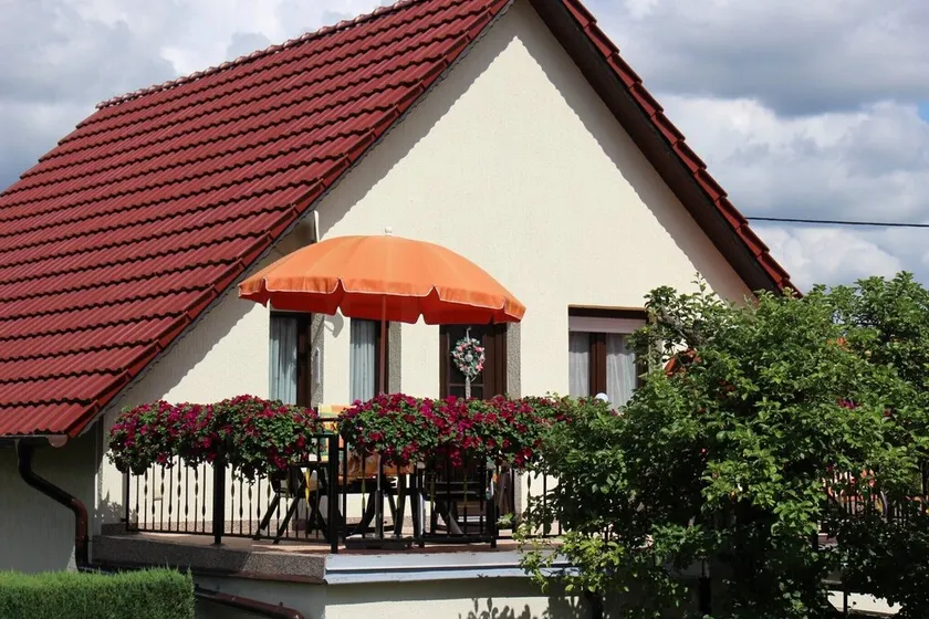 Appartamento 'Ferienwohnung Inselsbergblick' con vista sulle montagne, terrazza privata e Wi-Fi - Image 1