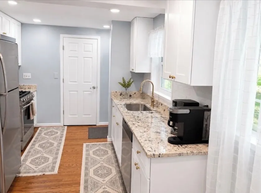 GMU & Courthouse Suite - Image 1