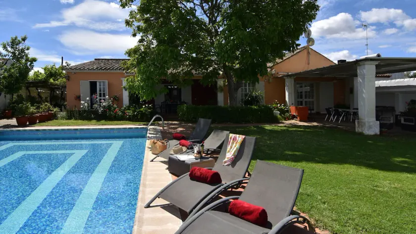 Villa grande e confortevole a Palma del Río, Córdoba, in Spagna  con piscina privata per 8 persone - Image 1
