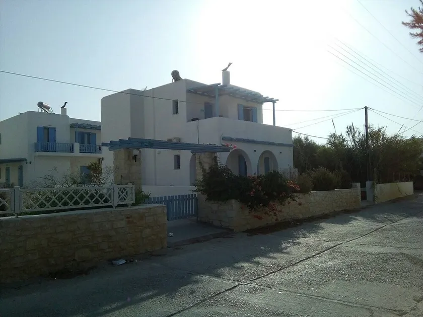 Cycladic style house next to the sea - Image 1