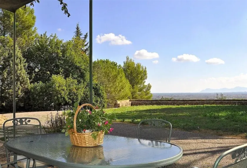 Fantastische Villa auf Mallorca mit Pool mit Blick auf das Meer und die Berge - Image 1