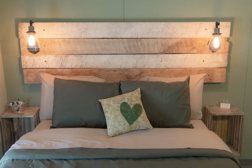 Farm-inspired Inn in the heart of beautiful downtown Kingsville! - Image 1