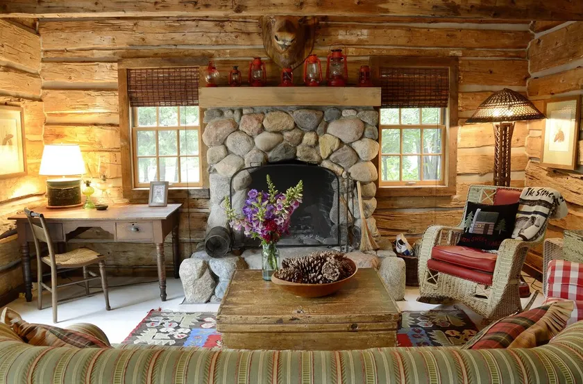 Charming Vintage Cabin on Beautiful Walloon Lake - Image 1