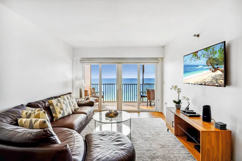 VILLA MADEIRA 501 Condo - Image 1