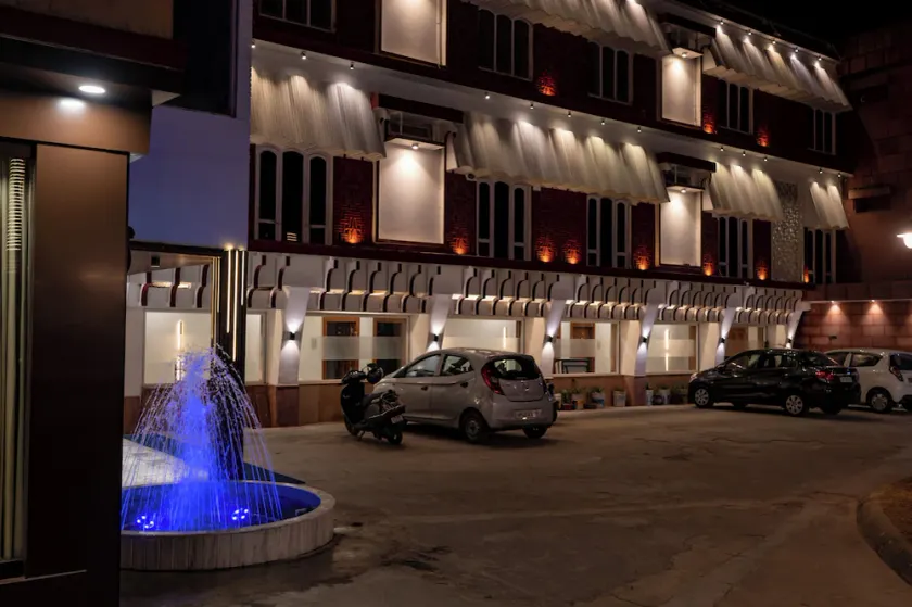 Hotel Bobina - Image 1