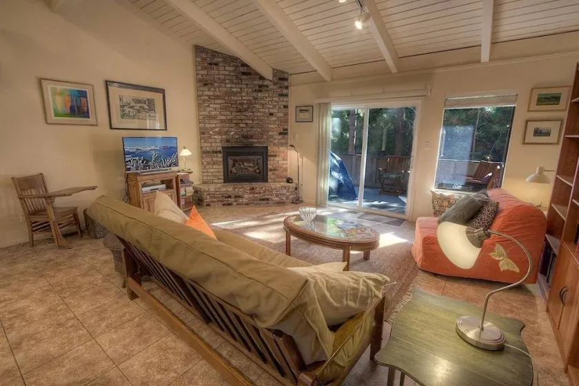 Sugar PIne home - Image 1