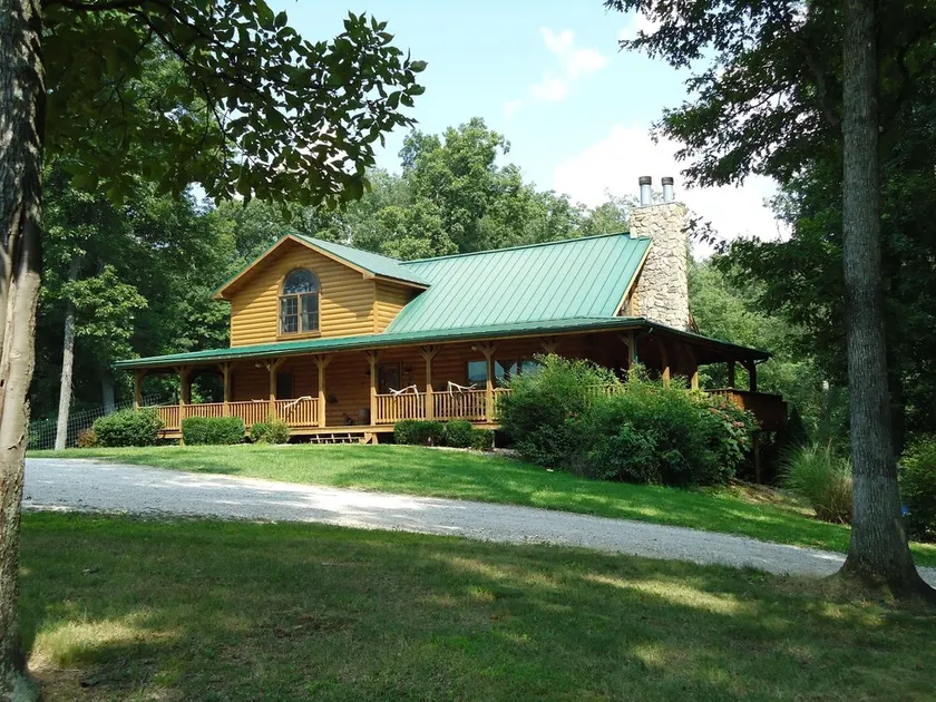 Luxury Log Lodge ~ French Lick- 5 Plus Bedrooms ~ 3 Fire Places - Image 1