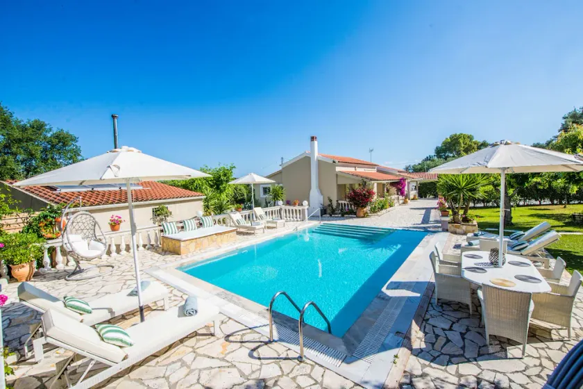 Villa Zapphira Peritheia Corfu - Image 1