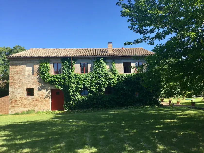 Linda Stone Farmhouse & piscina privada grande jardim e wi-fi gratuito. 8 pax. - Image 1