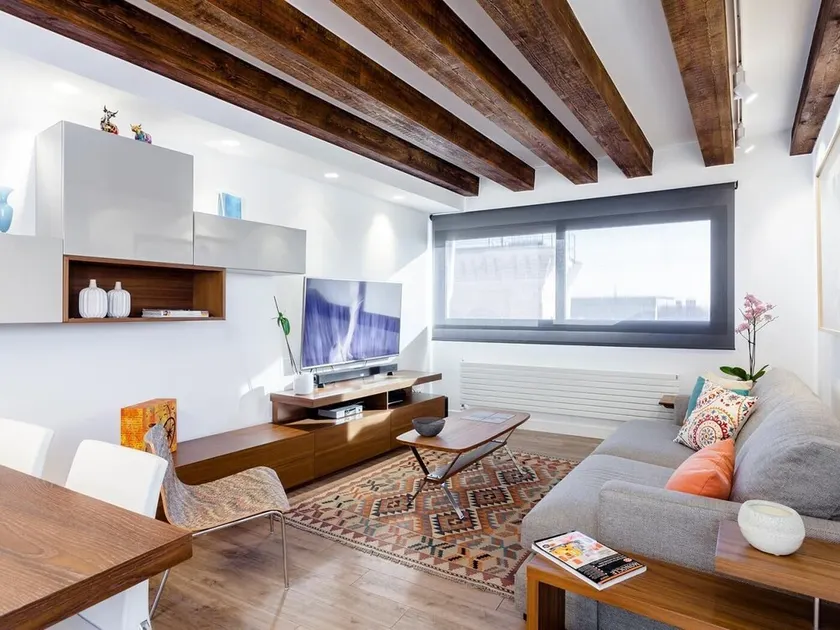 Santa Ana Apartment by Flatsweethome - Image 1