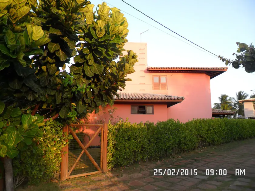 RELAX IN PARADISE - 4 BEDROOMS, POOL AND COMFORT. <br>03 minutes from the beach. - Image 1