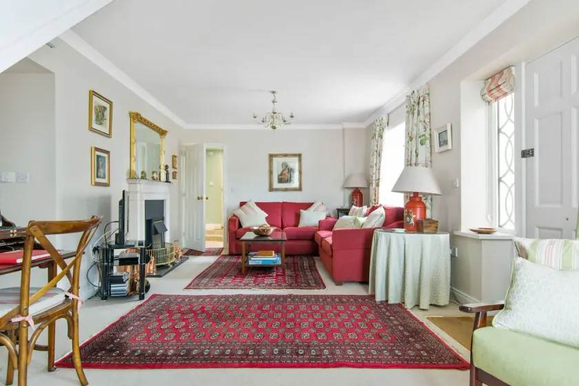 5 STAR HISTORIC  REFURBISHED OLD RECTORY - Image 1