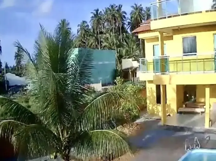 Samy's Beach House Miracles - Image 1